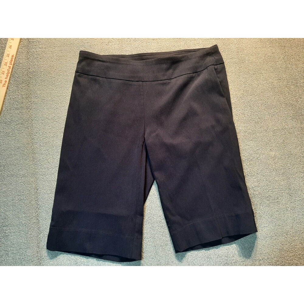 Eight Clovers Womens Capri Pants Size 6 Blue capris
